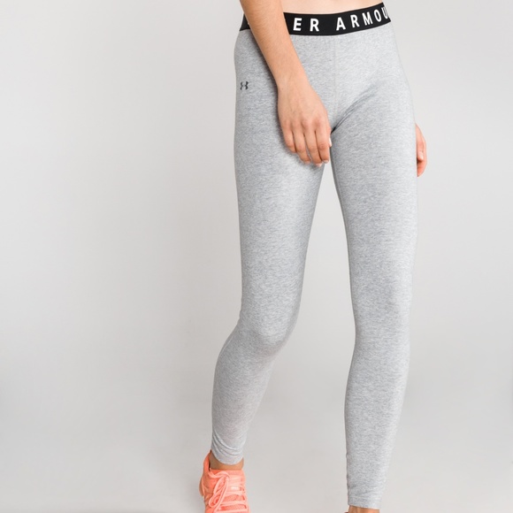 Under Armour Tops - SALE NWT Under Armour Favorite Leggings